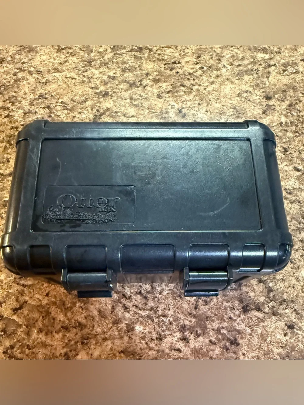 OtterBox 2500 Series Dry Box